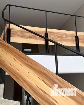 Дом 500м&sup2;, 2-этажный, участок 15 сот.  