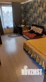 Дом 126м&sup2;, 2-этажный, участок 3 сот.  