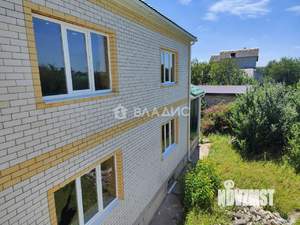 Дом 1500м², 2-этажный, участок 24 сот.  