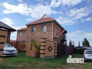 Дом 200м², 2-этажный, участок 6 сот.  