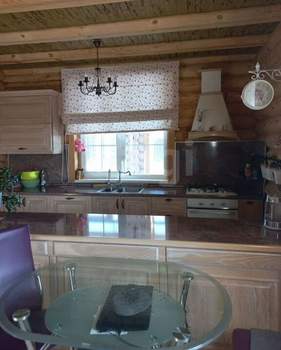 Дом 172м&sup2;, 2-этажный, участок 16 сот.  