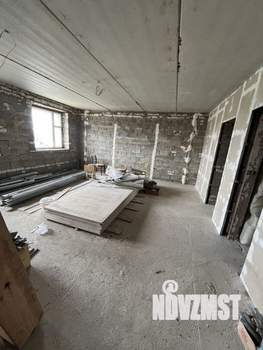 Дом 159м&sup2;, 3-этажный, участок 5 сот.  