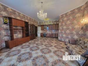 Дом 310м², 2-этажный, участок 15 сот.  