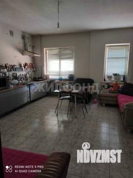 Дом 439м², 3-этажный, участок 15 сот.  