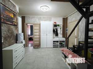 Дом 133м&sup2;, 2-этажный, участок 8 сот.  