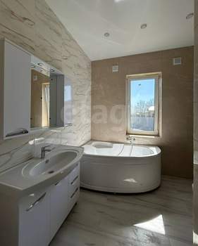 Дом 160м&sup2;, 1-этажный, участок 9 сот.  