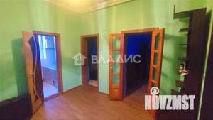 Дом 200м&sup2;, 2-этажный, участок 6 сот.  