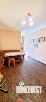 Коттедж 177м², 2-этажный, участок 10 сот.  