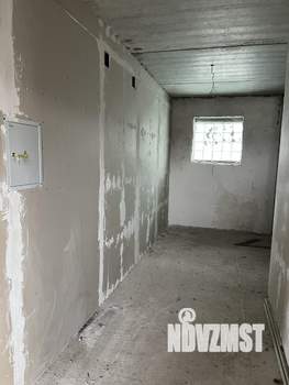 Дом 159м&sup2;, 3-этажный, участок 5 сот.  