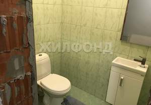 Дом 200м², 2-этажный, участок 10 сот.  