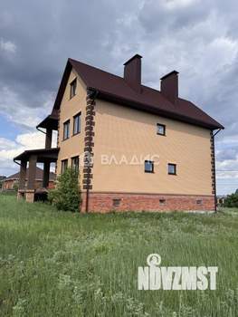 Дом 142м&sup2;, 2-этажный, участок 15 сот.  