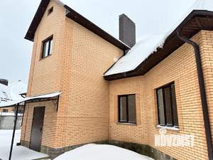 Дом 363м&sup2;, 2-этажный, участок 17 сот.  