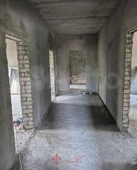 Дом 199м², 2-этажный, участок 14 сот.  