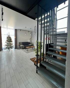 Дом 175м&sup2;, 2-этажный, участок 15 сот.  