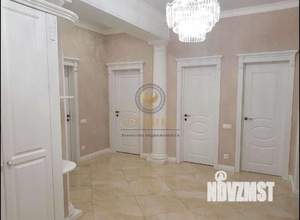 Коттедж 230м&sup2;, 2-этажный, участок 15 сот.  