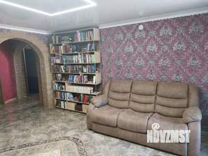 Дом 126м&sup2;, 2-этажный, участок 3 сот.  