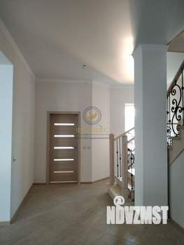 Коттедж 181м², 2-этажный, участок 15 сот.  