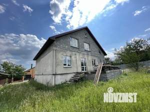 Дом 250м², 2-этажный, участок 15 сот.  