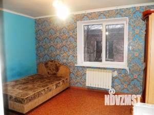 Дом 596м², 3-этажный, участок 6 сот.  