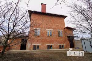 Дом 650м², 2-этажный, участок 20 сот.  