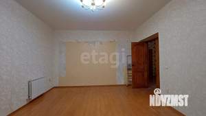 Дом 226м&sup2;, 2-этажный, участок 9 сот.  