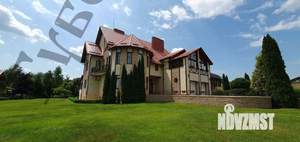 Коттедж 580м&sup2;, 3-этажный, участок 80 сот.  