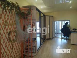 Дом 500м², 2-этажный, участок 30 сот.  