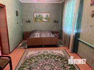 Дом 216м², 3-этажный, участок 14 сот.  