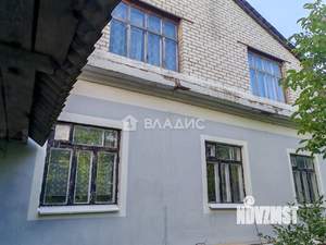 Дом 181м², 2-этажный, участок 14 сот.  
