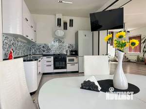 Коттедж 170м&sup2;, 2-этажный, участок 8 сот.  