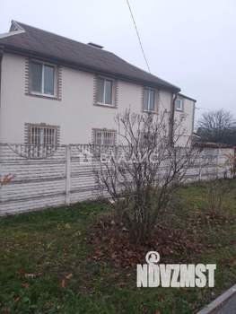 Дом 230м², 2-этажный, участок 15 сот.  