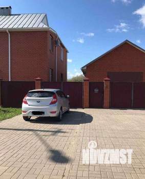 Дом 340м&sup2;, 2-этажный, участок 15 сот.  