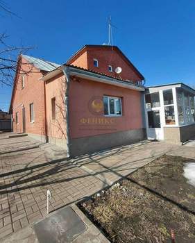 Дом 213м&sup2;, 2-этажный, участок 8 сот.  