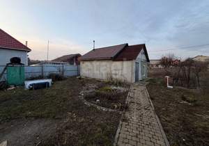 Дом 60м&sup2;, 2-этажный, участок 12 сот.  