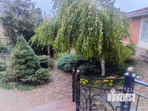 Дом 578м&sup2;, 3-этажный, участок 15 сот.  