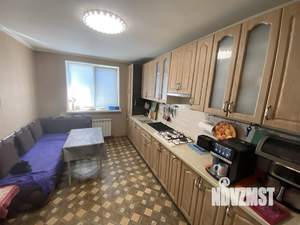 Дом 96м&sup2;, 2-этажный, участок 3 сот.  