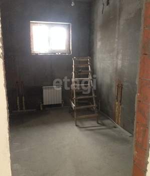 Дом 213м&sup2;, 2-этажный, участок 15 сот.  