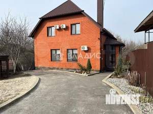 Дом 217м², 3-этажный, участок 10 сот.  