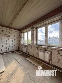 Дом 142м&sup2;, 2-этажный, участок 15 сот.  