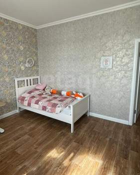 Дом 260м², 2-этажный, участок 15 сот.  
