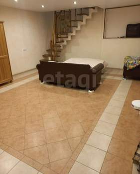 Дом 172м&sup2;, 2-этажный, участок 16 сот.  