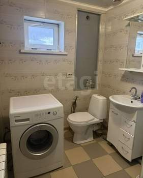 Дом 45м&sup2;, 3-этажный, участок 10 сот.  