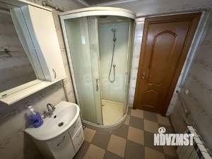 Дом 45м&sup2;, 3-этажный, участок 10 сот.  