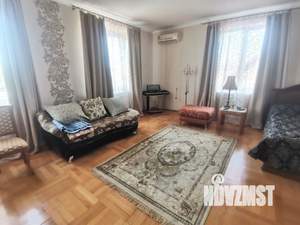 Дом 280м², 2-этажный, участок 15 сот.  