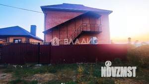 Дом 200м&sup2;, 2-этажный, участок 6 сот.  