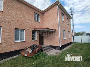 Дом 200м², 2-этажный, участок 6 сот.  