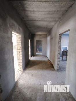 Дом 199м&sup2;, 2-этажный, участок 13 сот.  