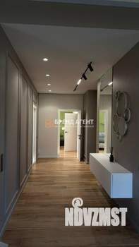 Дом 247м², 2-этажный, участок 15 сот.  