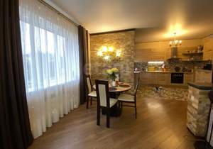 Дом 280м², 2-этажный, участок 11 сот.  