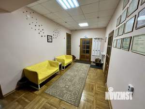 Коттедж 280м&sup2;, 2-этажный, участок 14 сот.  